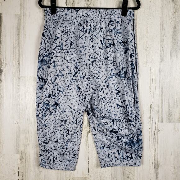 Lululemon Athletica Star Crushed Silver Fox Deep Navy Retreat Yogi Crop Pants 8 - Picture 10 of 15